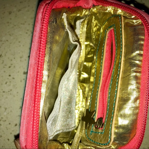 Cute red and gold handmade vintage style w… - Picture 4 of 8